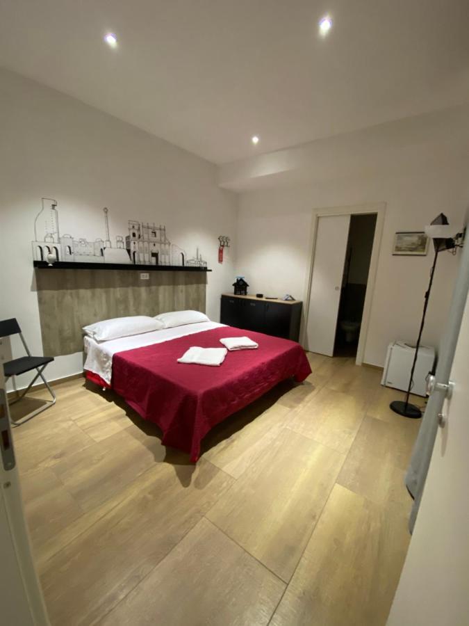 Standard Zimmer mit Kingsize-Bett